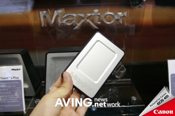 maxtor-onetouch-mini.JPG