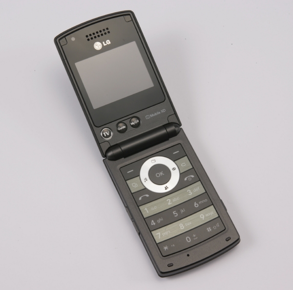 lg_hb620t_open.jpg