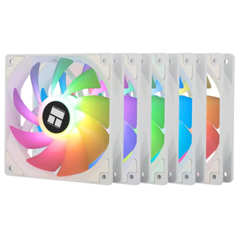 Ventiladores ARGB blancos 5 unidades a 16,88 € -19% en Amazon